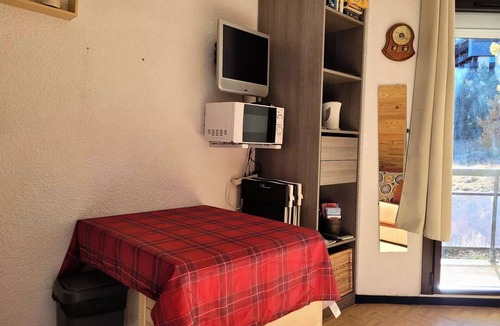 Pra Loup Apartment | Residence Marmottes Bleues - Studio for 4 People
