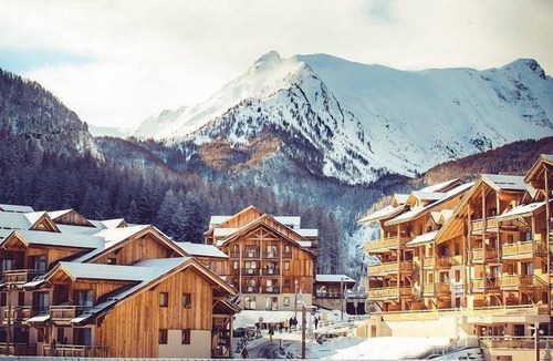 Les Orres Apartment | Resort center, 3rd floor, fitness, swimming pool, sauna, balcony, tv, ski locker, 35m², Les Orres