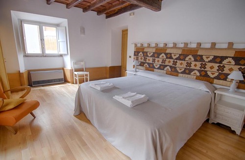 Rione VIII Sant'Eustachio Apartment | Rinidia Roma Centro