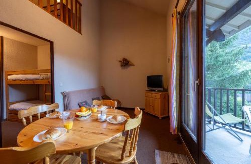 Jausiers Apartment | Rive Tranquille - WIFI - Parking - Plan d'eau