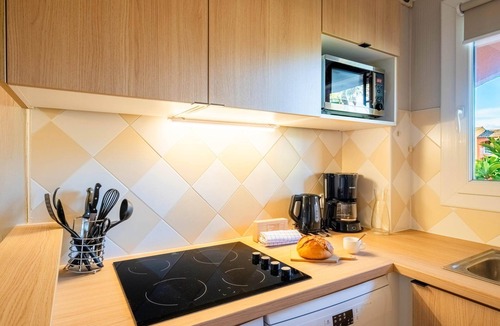 Mandelieu-La-Napoule House | Riverside Escape Near Cannes