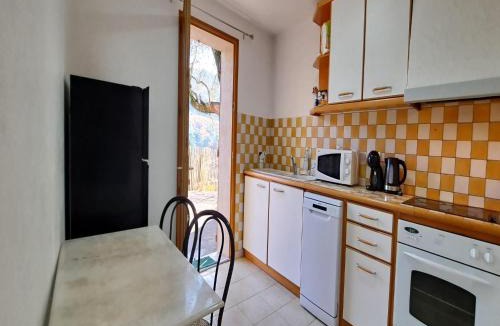 Le Bar-sur-Loup House | Riviera Countryside Family Villa
