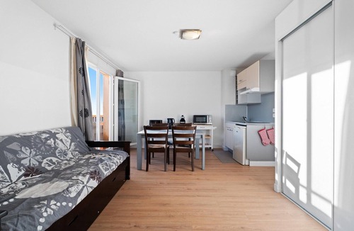 Grasse Apartment | Riviera Retreat in Grasse