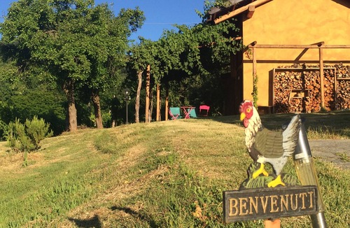 San Secondo di Pinerolo House | Romantic cottage in the vineyard, Pinerolo, only adults