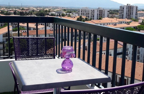 Moulin a Vent Apartment | Romantic place with spa, sauna, round bed for a night for two