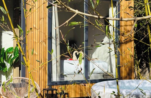 Saliers House | Romantic Tiny Suite & Jacuzzi in the Camargue