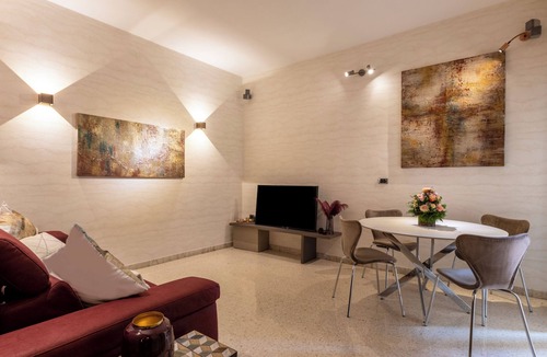 Quartiere XI Portuense Apartment | Rome Elements Apartment, elegante, raffinato appartamento a 15 minuti dal centro