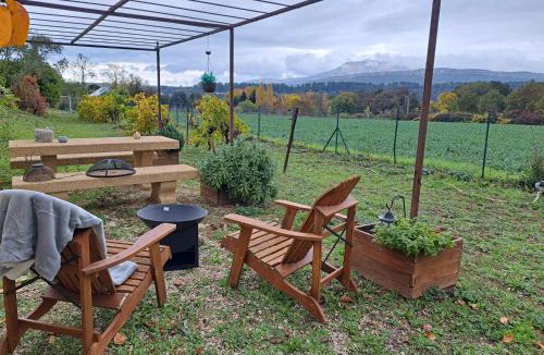Fuveau Ski Chalet | Roulotte en bois