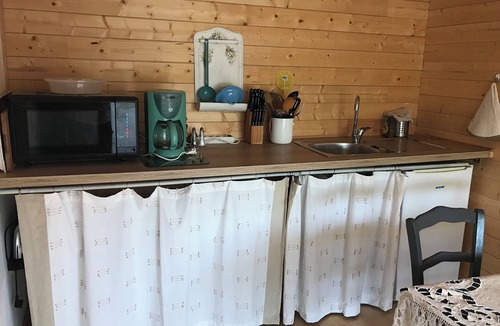 St.-Remy-de-Provence Cabin | Roulotte 2 Personnes
