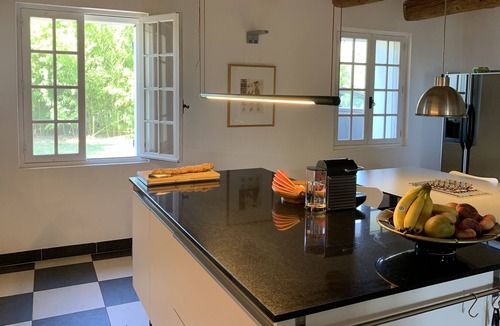 Senas House | Rurally located, luxury Mas in Provence with spacious garden (3 ha) and swimming pool