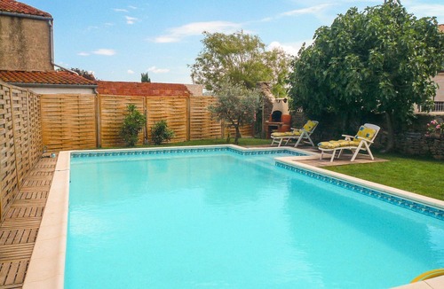 Talairan House | Schönes Ferienhaus mit Pool by Interhome