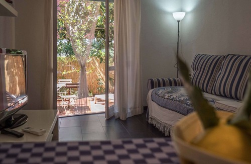 Cinque Terre Apartment | Sciacchetrà Apartment with AC