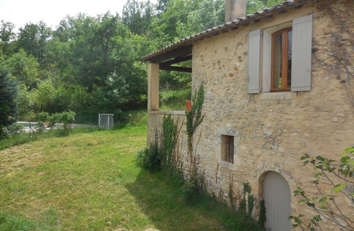 Apt House | Seasonal rental House with pool Luberon