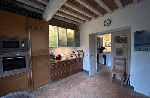 Castelnuovo Berardenga House | Secluded Chianti Estate with Infinity Pool in the Hills of Siena
