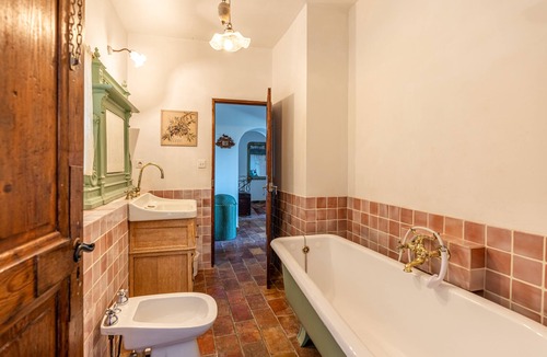 Lambesc House | Secluded Provençal mas