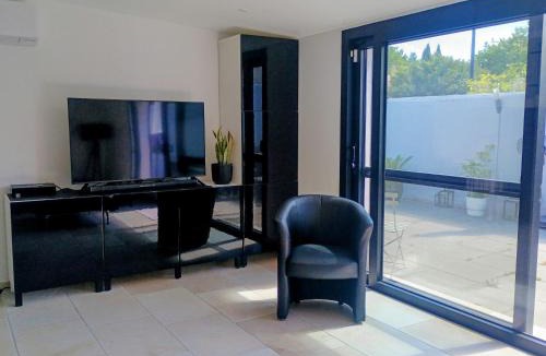 Velleron Apartment | Secret de Provence à 5 minutes de L'Isle sur la sorgue Parking Climatisé