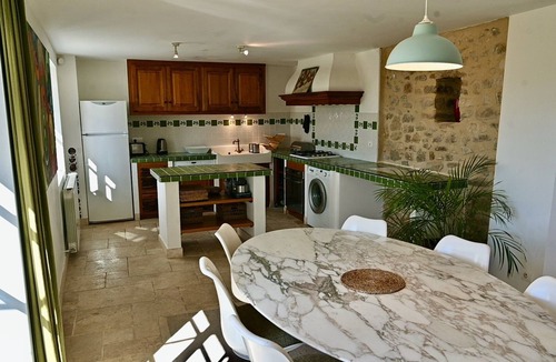 Ongles House | Set of 3 4* gîtes at the foot of the Luberon with swimming pool