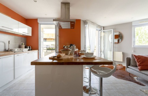 8th Arrondissement Apartment | SIROCCO - Bel appartement avec extérieur proche des plages