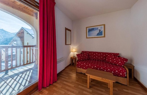 Arvieux Apartment | Ski-in/ski-out & foot of the slopes, balcony, parking, tv, ski locker, 35m², Arvieux en Queyras