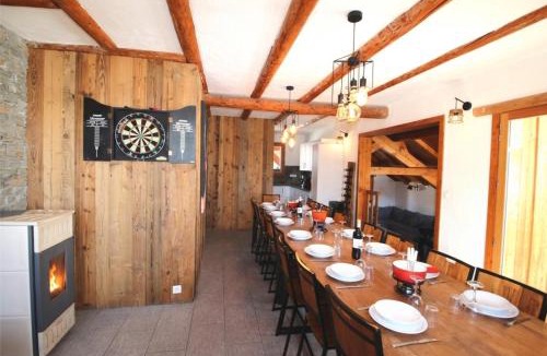 Montgenevre Ski Chalet | Slope-Side Chalet w/Jacuzzi, Home Cinema, for 16 Guests