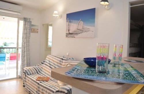 Sainte-Maxime Apartment | SM014 Appartement 2 pièces cabine 4 couchages SAINTE MAXIME