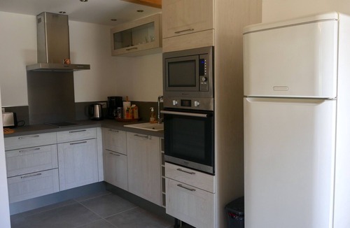 Aix-en-Provence House | Small house within a preserved natural area of 30 hectares.