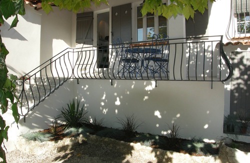 Carry-le-Rouet House | Small renovated house near the sea