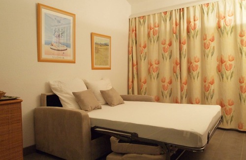 La Croix-Valmer House | small semi-detached farmhouse in GIGARO sector, very beautiful sea view, walking beaches