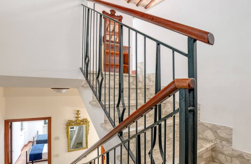 Osimo House | Sofia - Holiday House