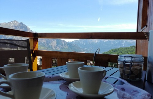 Puy-Saint-Vincent Condo | SOUTH ALPES APARTMENT PUY SAINT VINCENT 1800 M Ski resort summer/winter