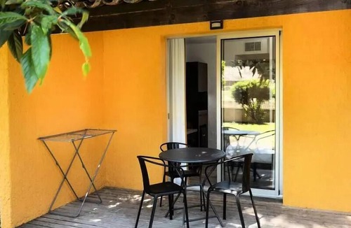 Arles Hotel | SOWELL HOTELS L'Olivier* - Room 2 People Triple Comfort