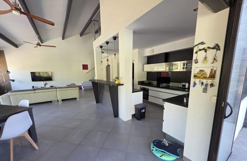 Bormes-Les-Mimosas House | Spacieuse villa au calme avec grande piscine