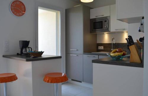 Saint-Raphael Apartment | Spacieux 3 pièces avec terrasse, piscine et garage, à 2 pas de la plage – Saint Raphaël - FR-1-226A-274