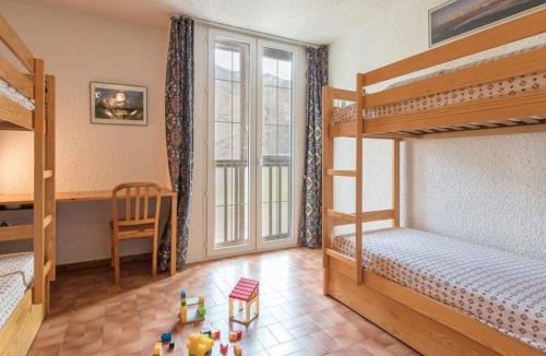 Chantemerle Apartment | Spacieux appartement à Serre-Chevalier pour 10 pers., 4 ch., balcons, parking, casier à ski - FR-1-330E-15