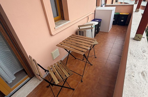 Pisa Apartment | Spacious apartment with terrace, free parking