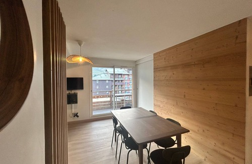 Allos Apartment | Spacious ski apartment for 7P, sauna pool