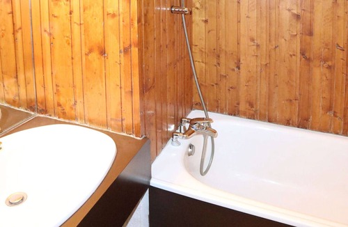 Les Orres Apartment | Spacious studio 6 ppl, ski-in/ski-out, Free Wifi