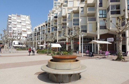 Montpellier Apartment | Spacious studio in city center - 4 guests