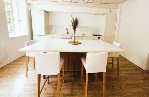 Bargemon Apartment | Spacious T3 - Swimming pool 2 min away - Heart of the village