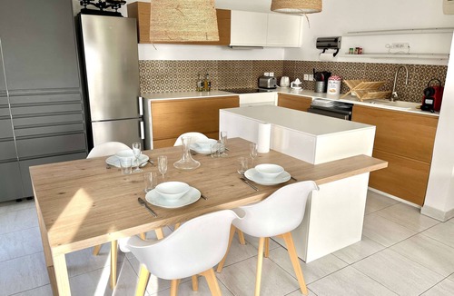 Port Marianne Apartment | Spacious T3 with Wifi - terrace and parking