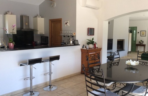 Sillans-la Cascade Villa | SPACIOUS VILLA IN A QUIET LOCATION IN SILLANS-LA-CASCADE IN PROVENCE 3BEDROOM- 2BATHROOM