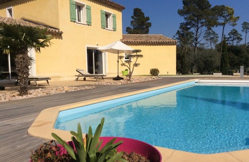 Sillans-la Cascade Villa | SPACIOUS VILLA IN A QUIET LOCATION IN SILLANS-LA-CASCADE IN PROVENCE 3BEDROOM- 2BATHROOM