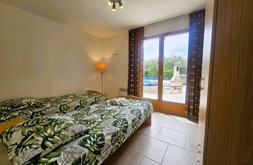 Felines-Minervois Villa | Spacious villa with a private pool and hot tub