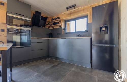 Besse-et-Saint-Anastaise House | Splendid upscale chalet with exceptional views, located just a few minutes from the ski slopes