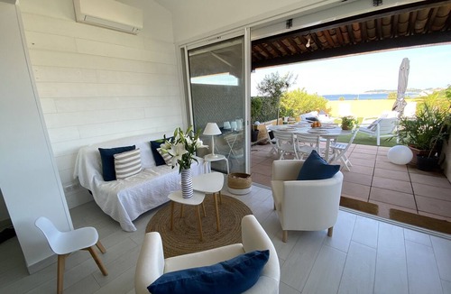 Port Cogolin Apartment | St-Tropez Gulf, air-cond apart, except sea view terrace, beach 150 yd, 4/6 pers