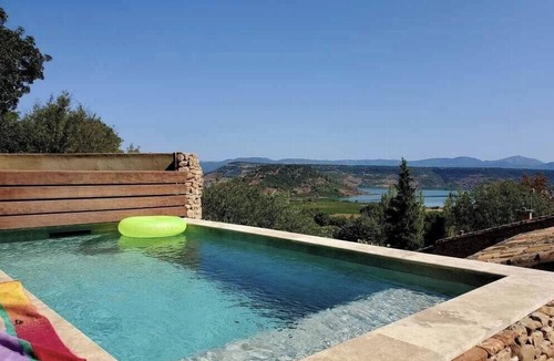 Liausson House | Stone house by Lake Salagou
