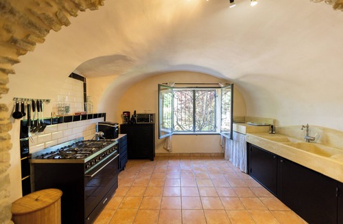Deaux House | Stone mill near Uzès
