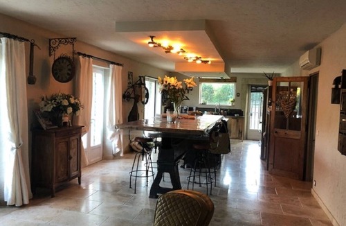Orgon House | Stone property of 150 m² on 8000 m² with swimming pool
