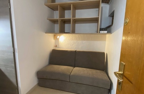Peone Apartment | Stud'hotel: Studette Plein Centre Valberg
