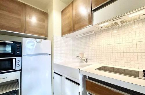 Greoux-les-Bains Apartment | Studio - 1/2 persons - Gréoux-les-Bains